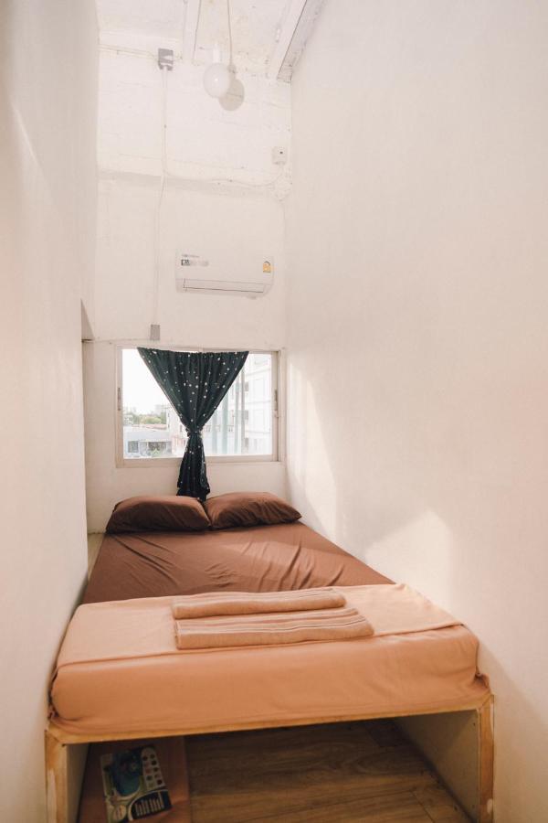 Liberta Hostel Bangkok Zewnętrze zdjęcie