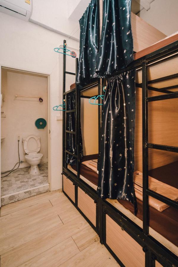 Liberta Hostel Bangkok Zewnętrze zdjęcie